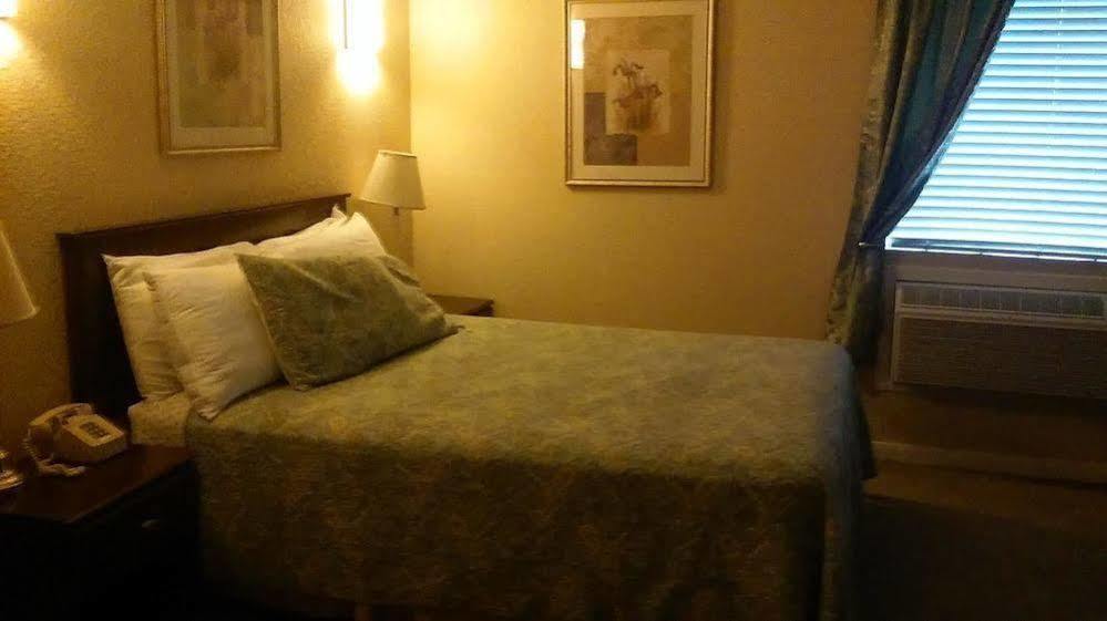 Athens Hotel & Suites Houston Luaran gambar